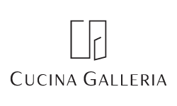 THE SIGNATURE BRAND