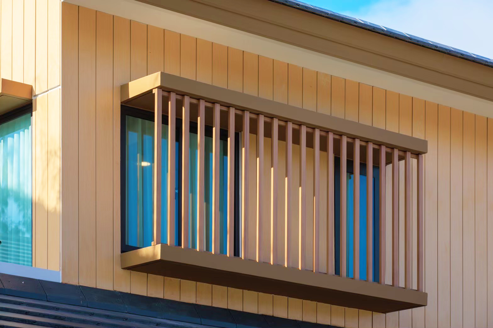 ไม้ผนังบังใบ : รุ่นสมูท หน้า 4,6 นิ้ว(LAP SIDING : SMOOTH)
